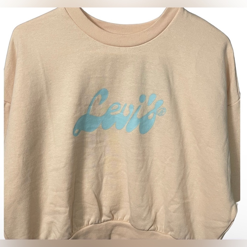 Levi's Tops | Women's Levi's Cropped Graphic Logo Sweatshirt color:peach size M - Picture 3 of 10